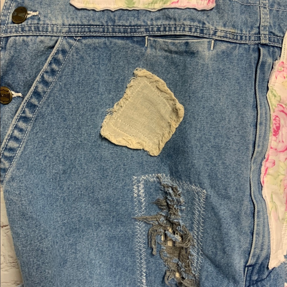 Vtg Upcycled Patchwork Denim Crop Ruffle Overalls Floral  Cottagecore  XL - Picture 5 of 10